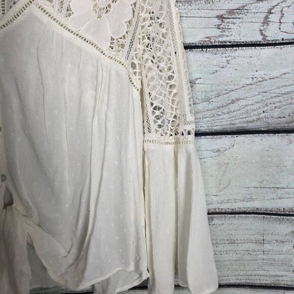 Lovestitch L White Crochet Lace Tie Front Boho Top - Picture 4 of 9